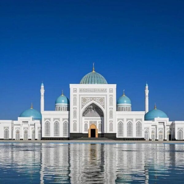 Samarkand: Imam Al-Bukhari Complex & Lunch Day Trip